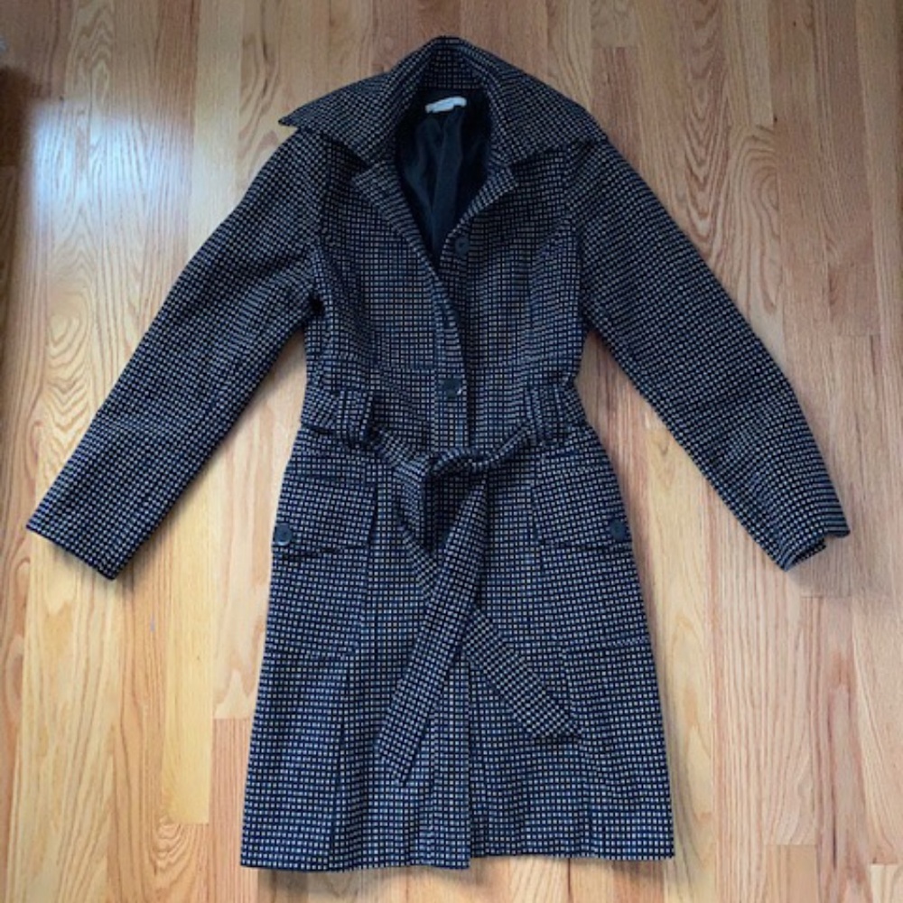 Smart classic Black and white jacket